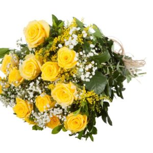 Bouquet di rose gialle e fiori di mimosa
