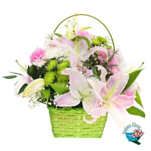 Cesto di rose e lilium
