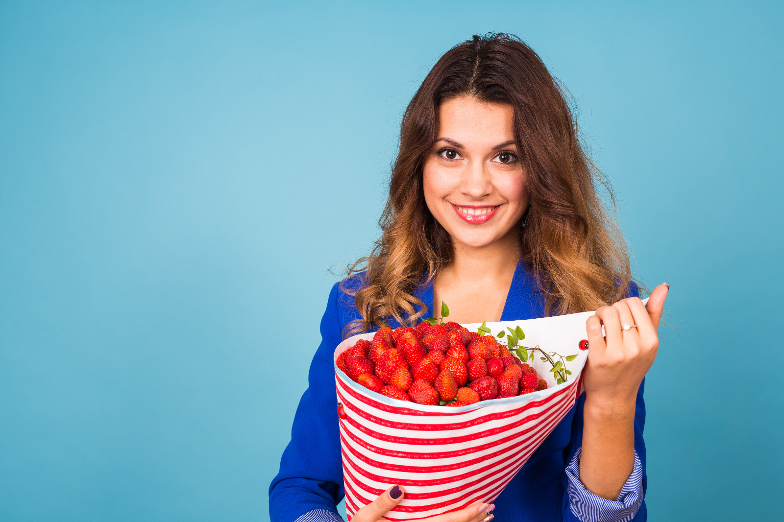 Quali frasi d’amore si posso dedicare con i fiori?